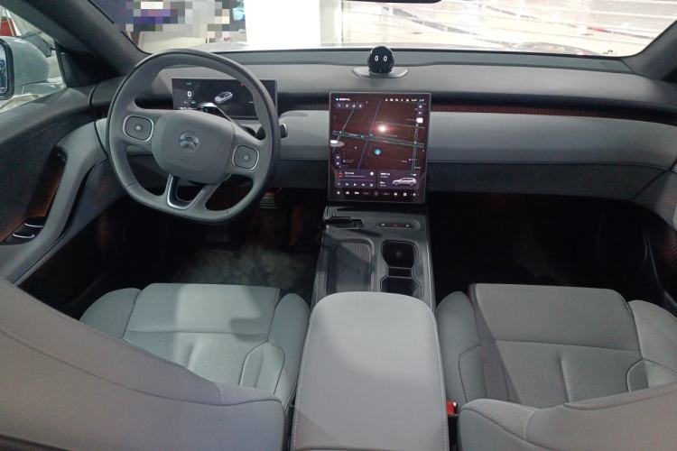 Used Nio ET5T 2024 75kWh Touring Interior 2