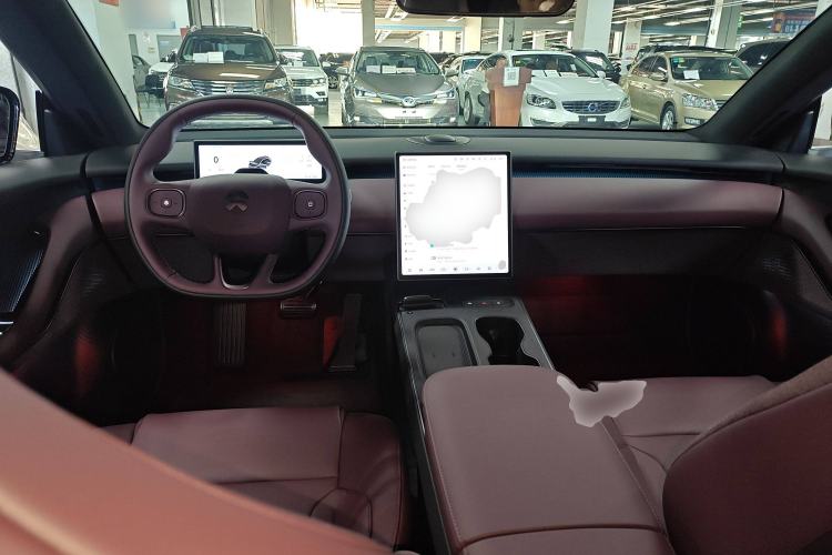 Used Nio ET5T 2024 75kWh Touring Interior 2