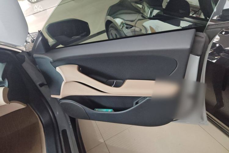 Used Nio ET5T 2024 75kWh Touring Interior 5