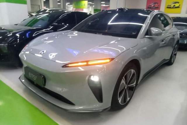 Used Nio ET5T 2024 75kWh Touring