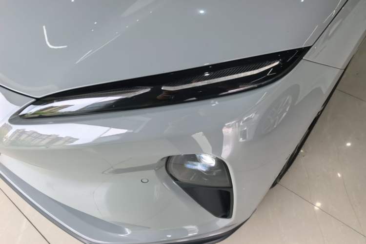 Used Nio ET5T 2024 75kWh Touring Left Front Headlight