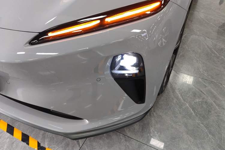 Used Nio ET5T 2024 75kWh Touring Left Front Headlight