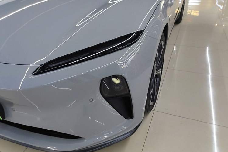 Used Nio ET5T 2024 75kWh Touring Left Front Headlight