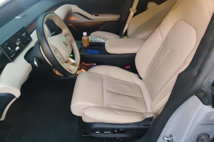 Used Nio ET5T 2024 75kWh Touring Left Front Seat