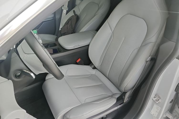 Used Nio ET5T 2024 75kWh Touring Left Front Seat
