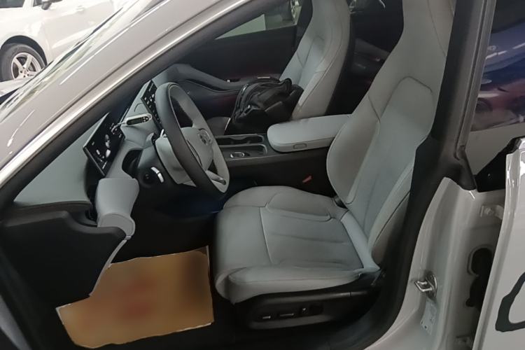 Used Nio ET5T 2024 75kWh Touring Left Front Seat