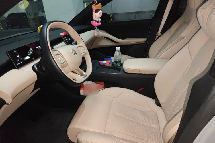 Used Nio ET5T 2024 75kWh Touring Left Front Seat
