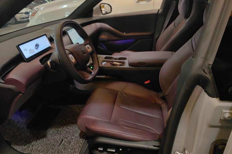 Used Nio ET5T 2024 75kWh Touring Left Front Seat