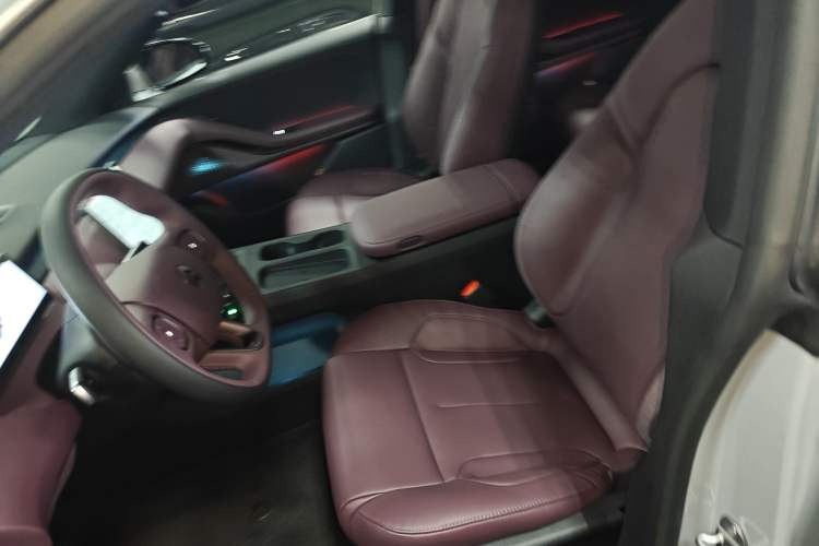 Used Nio ET5T 2024 75kWh Touring Left Front Seat