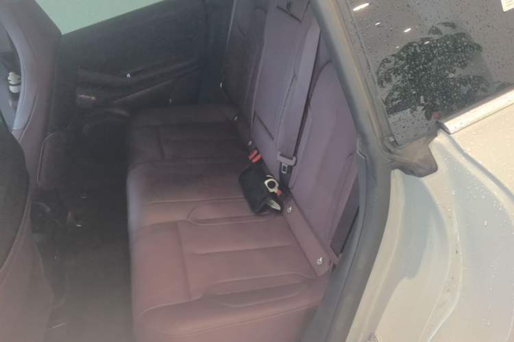 Used Nio ET5T 2024 75kWh Touring Left Rear Seat