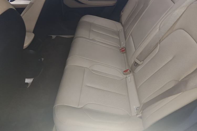 Used Nio ET5T 2024 75kWh Touring Left Rear Seat