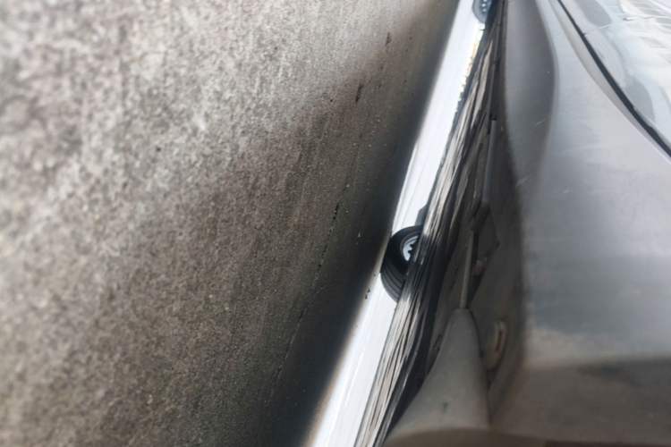 Used Nio ET5T 2024 75kWh Touring Left Side Sill