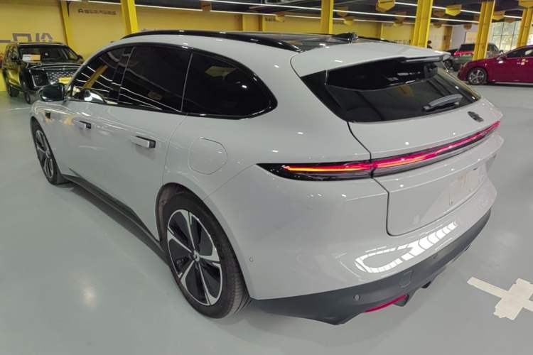 Used Nio ET5T 2024 75kWh Touring Rear Left 45 Deg