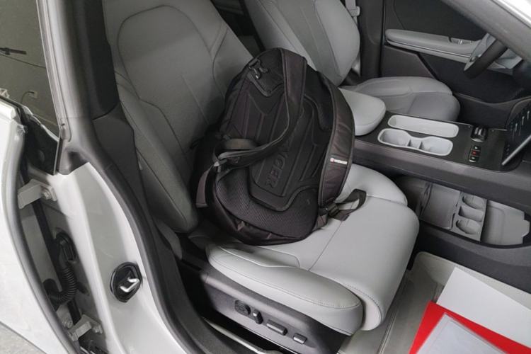 Used Nio ET5T 2024 75kWh Touring Right Front Seat