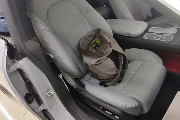 Used Nio ET5T 2024 75kWh Touring Right Front Seat