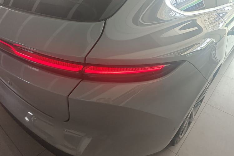 Used Nio ET5T 2024 75kWh Touring Right Rear Taillight
