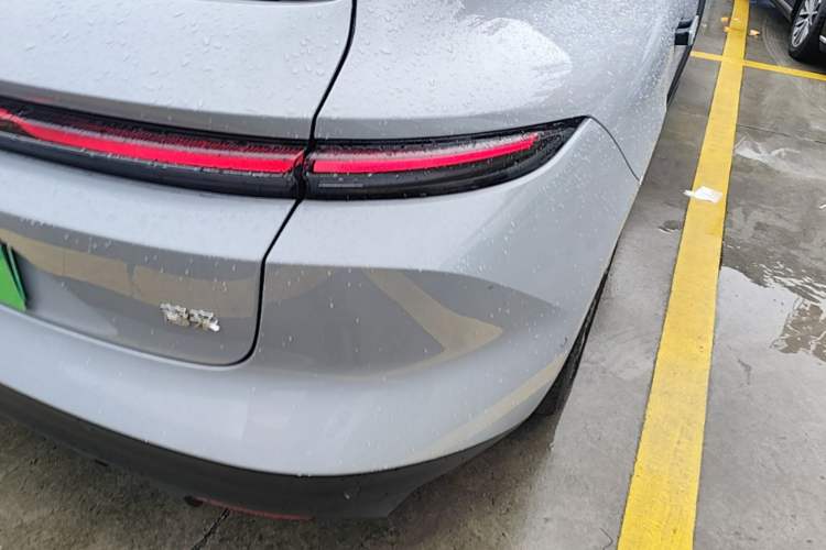 Used Nio ET5T 2024 75kWh Touring Right Rear Taillight