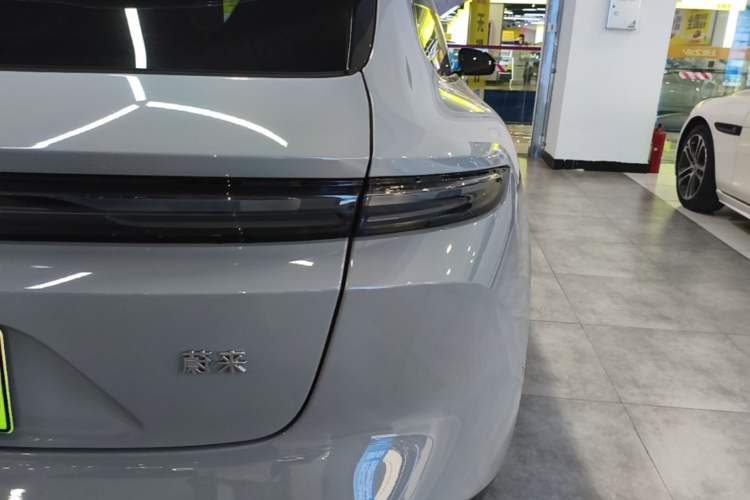 Used Nio ET5T 2024 75kWh Touring Right Rear Taillight