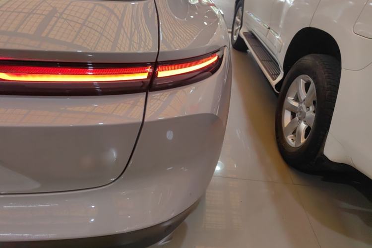 Used Nio ET5T 2024 75kWh Touring Right Rear Taillight