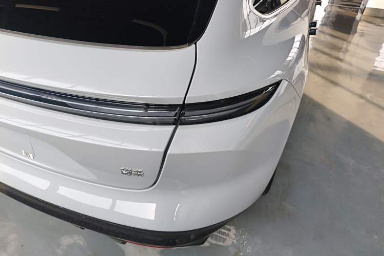 Used Nio ET5T 2024 75kWh Touring Right Rear Taillight