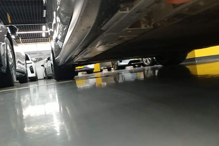Used Nio ET5T 2024 75kWh Touring Right Side Sill