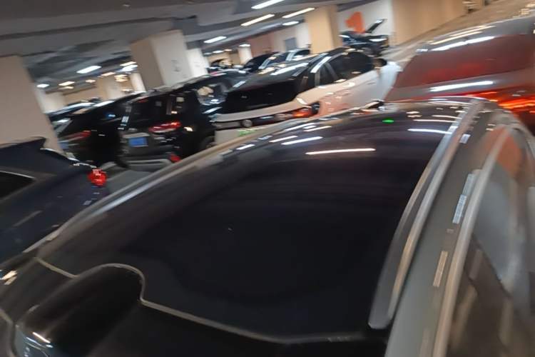 Used Nio ET5T 2024 75kWh Touring Roof