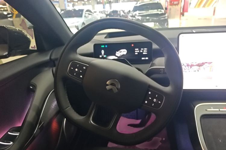 Used Nio ET5T 2024 75kWh Touring Steering Wheel