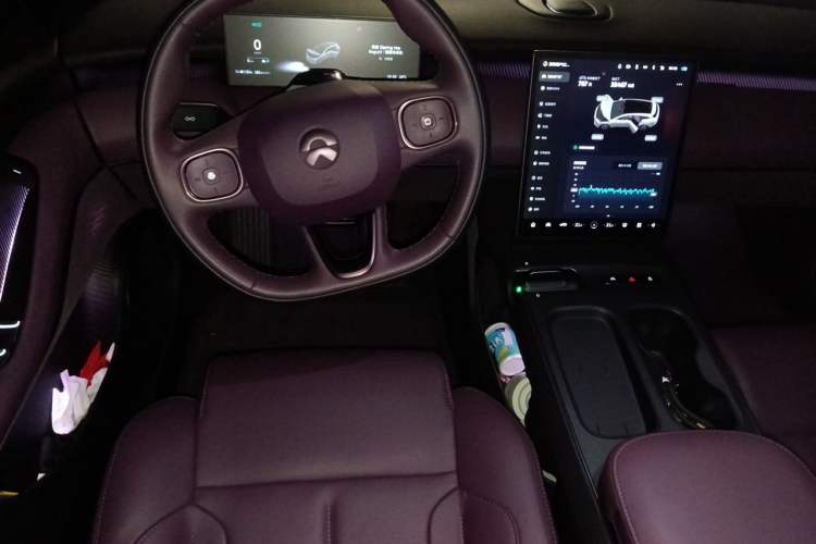 Used Nio ET5T 2024 75kWh Touring Steering Wheel