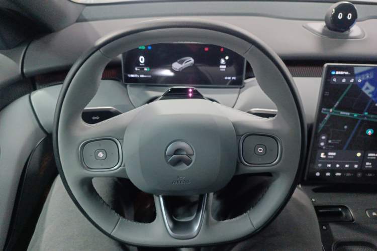Used Nio ET5T 2024 75kWh Touring Steering Wheel