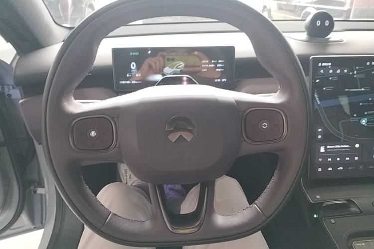 Used Nio ET5T 2024 75kWh Touring Steering Wheel