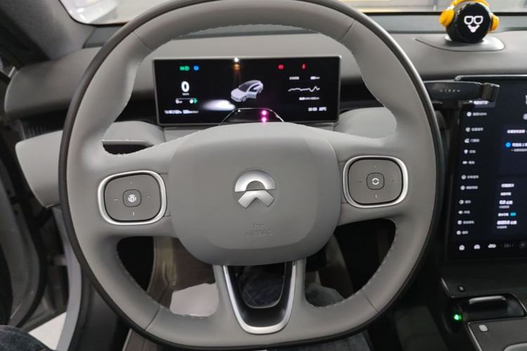 Used Nio ET5T 2024 75kWh Touring Steering Wheel