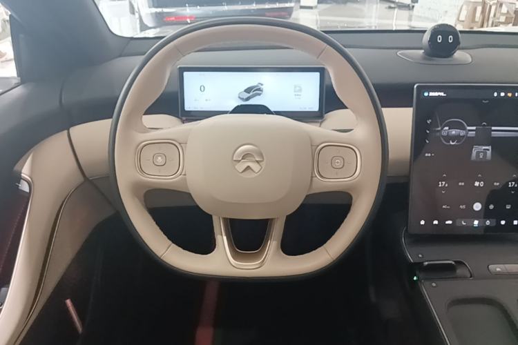 Used Nio ET5T 2024 75kWh Touring Steering Wheel