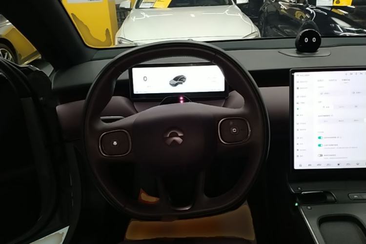 Used Nio ET5T 2024 75kWh Touring Steering Wheel