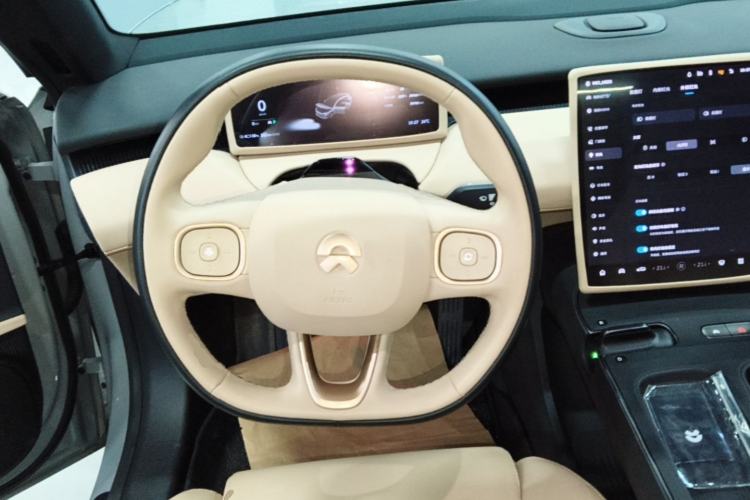 Used Nio ET5T 2024 75kWh Touring Steering Wheel