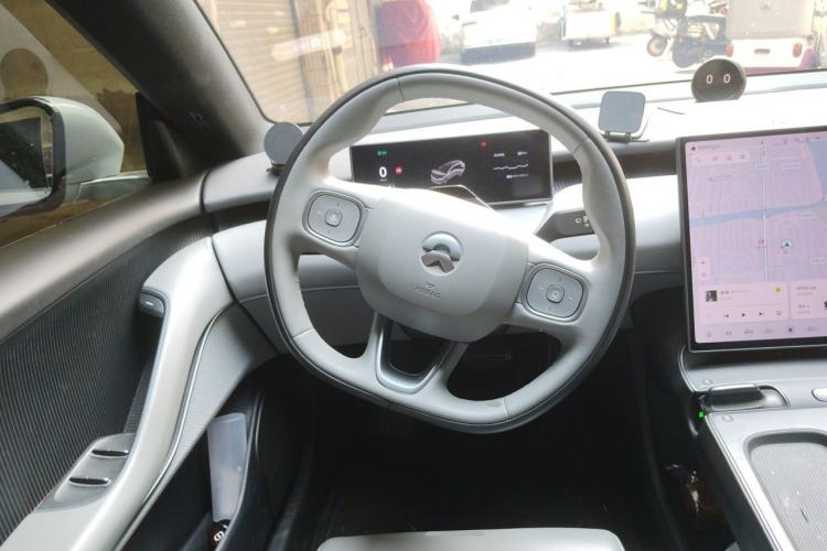 Used Nio ET5T 2024 75kWh Touring Steering Wheel