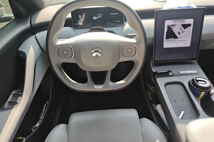Used Nio ET5T 2024 75kWh Touring Steering Wheel