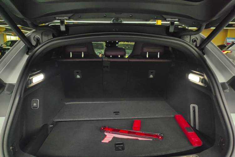 Used Nio ET5T 2024 75kWh Touring Trunk