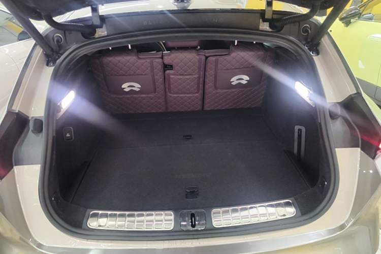 Used Nio ET5T 2024 75kWh Touring Trunk