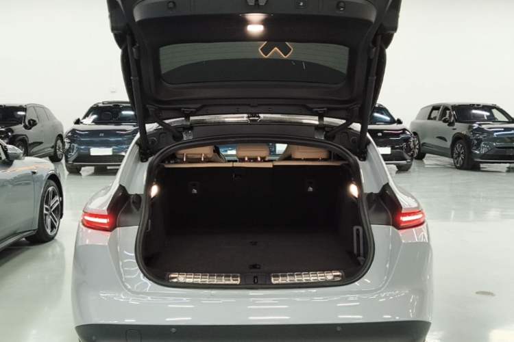 Used Nio ET5T 2024 75kWh Touring Trunk