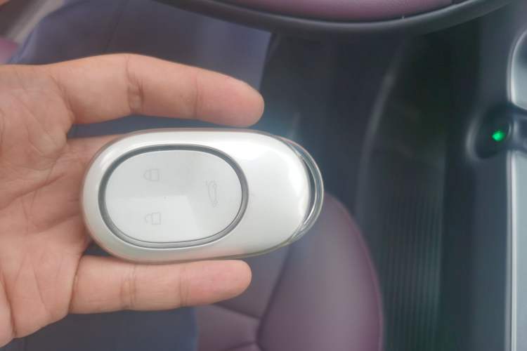 Used Nio ET5T 2024 75kWh Touring Vehicle Key