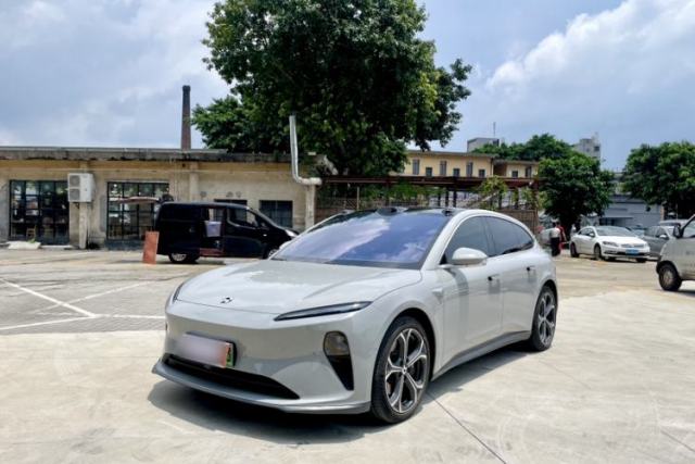 Używany Nio ET5T 2024 75kWh Touring