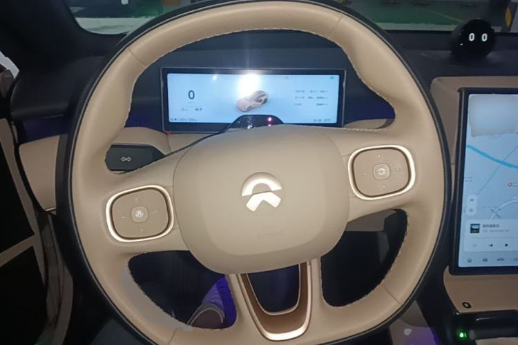 Used Nio ET5T 2024 75kWh Touring Steering Wheel