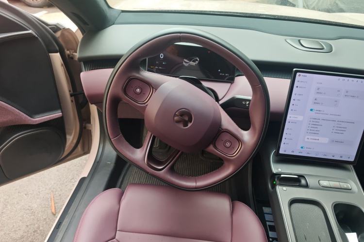 Used Nio ET5T 2024 75kWh Touring Steering Wheel