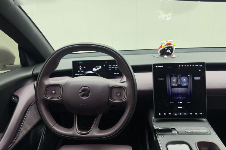 Used Nio ET5T 2024 100kWh Touring Steering Wheel