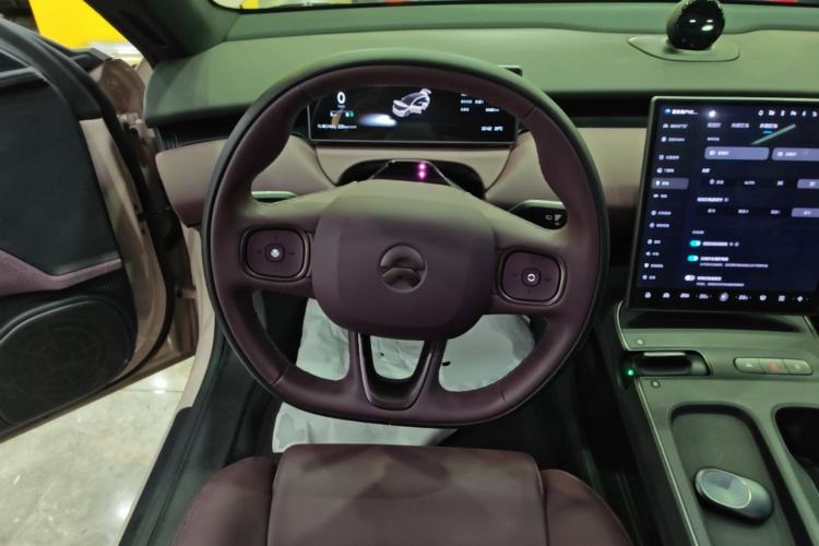 Used Nio ET5T 2024 75kWh Touring Steering Wheel