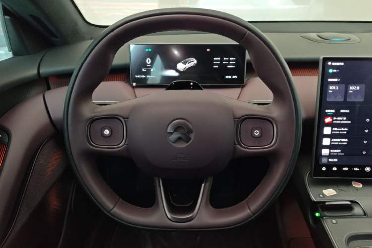 Used Nio ET5T 2024 75kWh Touring Steering Wheel