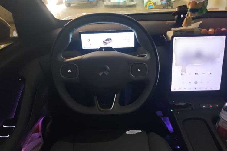 Used Nio ET5T 2024 75kWh Touring Steering Wheel