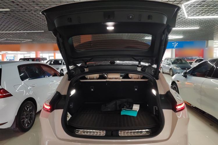 Used Nio ET5T 2024 75kWh Touring Trunk