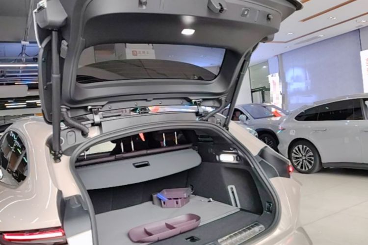 Used Nio ET5T 2024 75kWh Touring Trunk