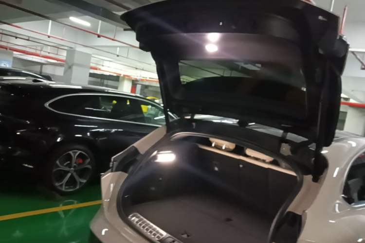 Used Nio ET5T 2024 75kWh Touring Trunk